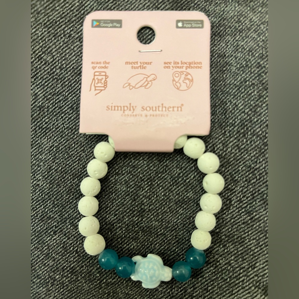 Marc Jacobs, Brandy Melville, Free People, Mugler and Turtle Adoption BUNDLE - Picture 7 of 9